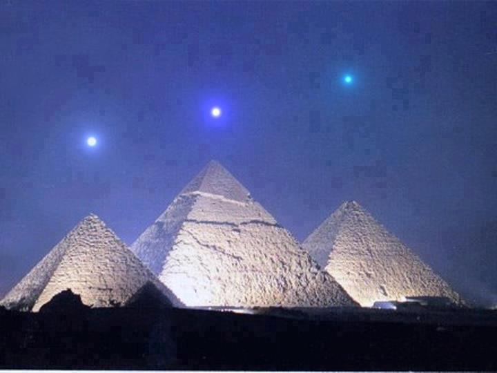 Giza Пирамиды в Гизе (Египет)